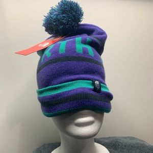 THE NORTH FACE "Ski Tuke V" Adult Knit Beanie Hat